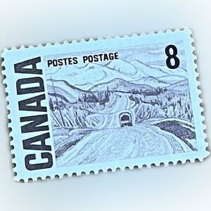 🎈8/$20 - #461 CANADA 1967 “Alaska Highway” 8¢ Stamp.